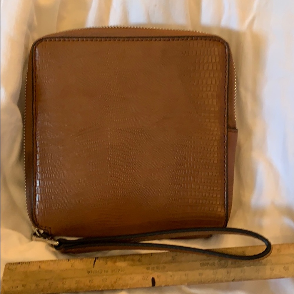 NWOT French Connection Wristlet